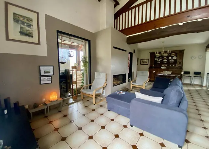 Casa vacanze Maison Paisible Avec Parking - 6 Pers. - Fr-1-495-158