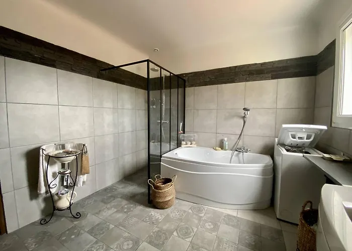 Casa vacanze Maison Paisible Avec Parking - 6 Pers. - Fr-1-495-158
