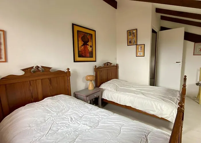 Maison Paisible Avec Parking - 6 Pers. - Fr-1-495-158